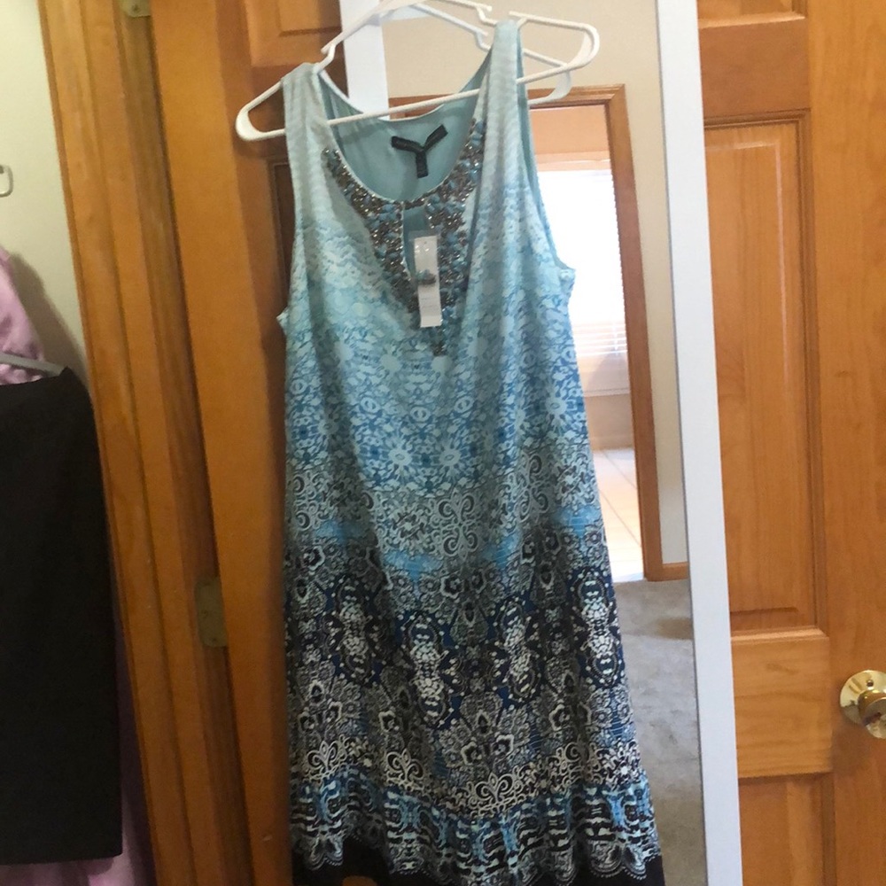Whitehouse Black Market dress